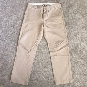 Men’s Jcrew broken in classic fit Chino Pant